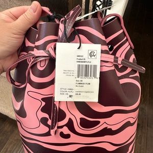 New MANSUR GAVRIEL MINI BUCKET bag. Comes with dust bag. Flamingo color.